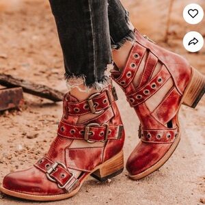 BRAND NEW Freebird Grace size 8 in red